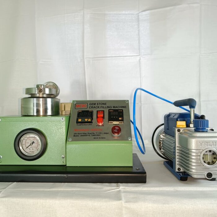 Gamestone crack filling machine